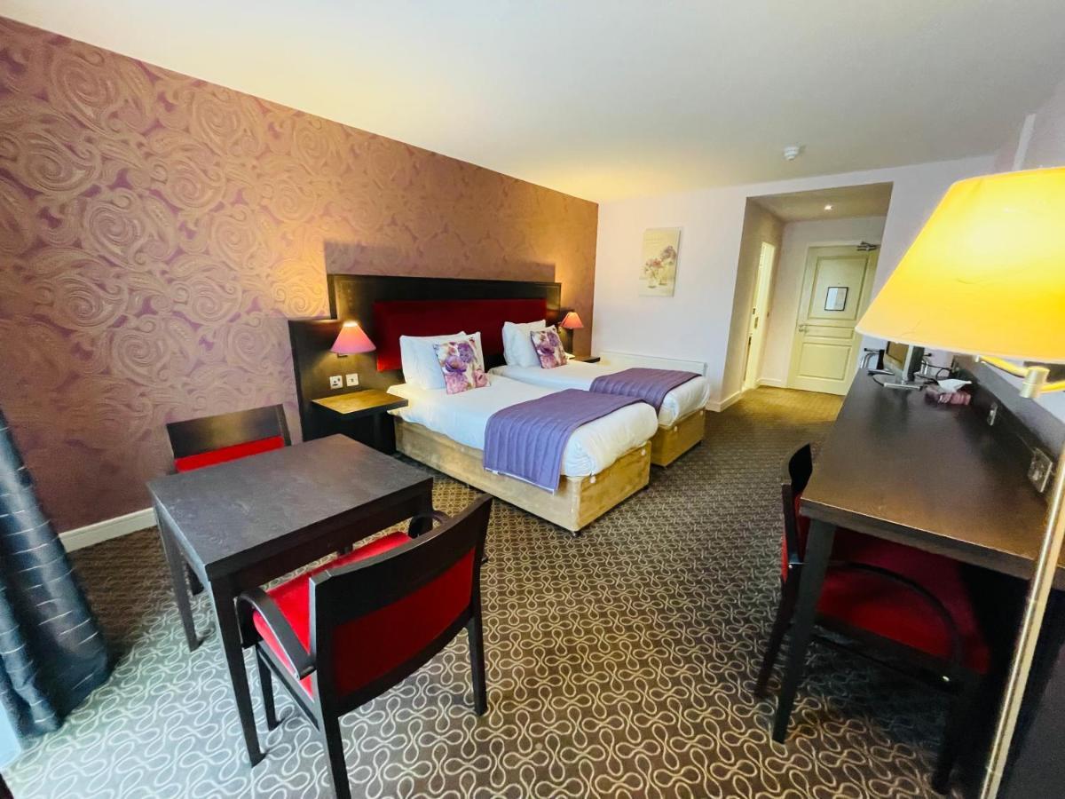 Burren Atlantic Hotel & Holiday Cottages Ballyvaughan Dış mekan fotoğraf