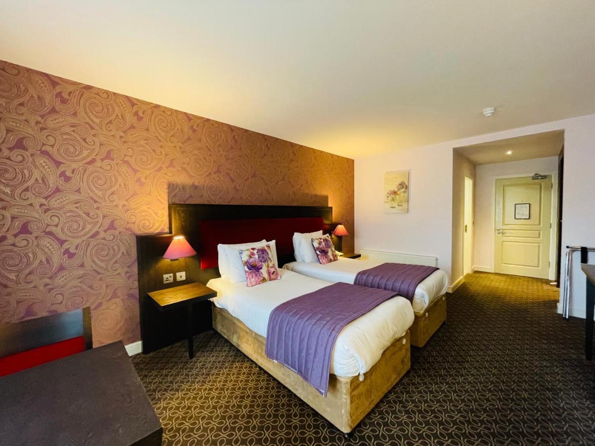 Burren Atlantic Hotel & Holiday Cottages Ballyvaughan Dış mekan fotoğraf